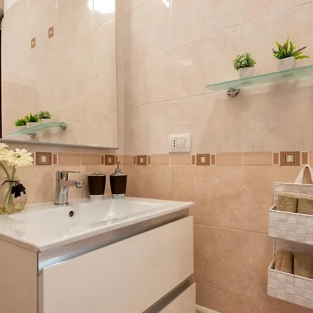 Via Verdi Apartment